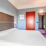 & Hotel apartamentowy