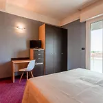 Hotel apartamentowy & 3*