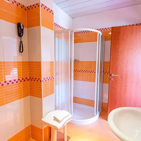 & מלון דירות בלריה-איגאה מרינה