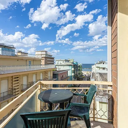 מלון דירות & בלריה-איגאה מרינה