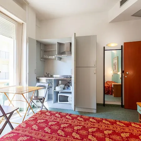 מלון דירות &