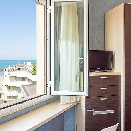 מלון דירות & בלריה-איגאה מרינה