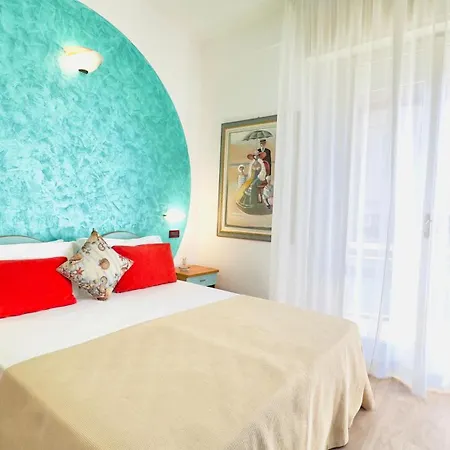 & מלון דירות בלריה-איגאה מרינה