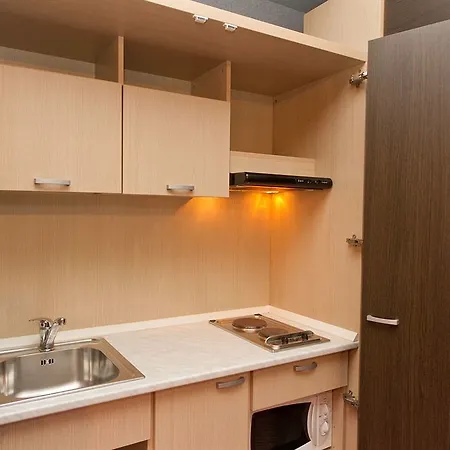 מלון דירות & 3*