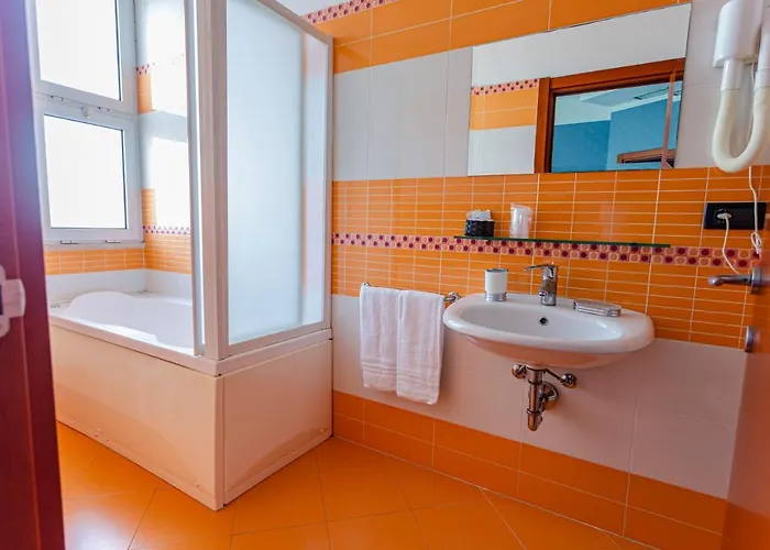 & מלון דירות בלריה-איגאה מרינה