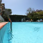Apartahotel & 3*