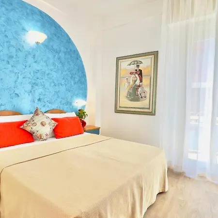 Aparthotel & 3*