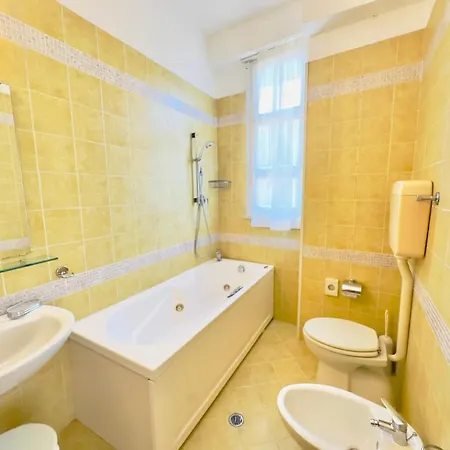 아파트호텔 & 벨레지아아지마리나