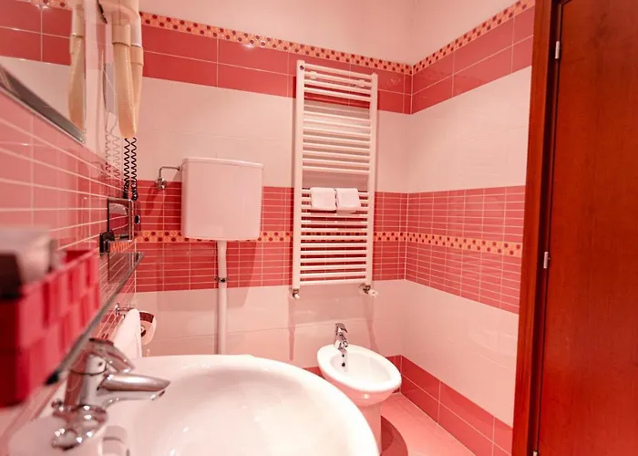 & Aparthotel 3*