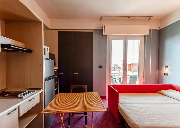 & Aparthotel 3*