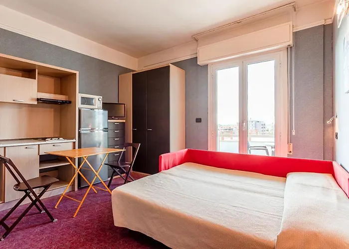 & Aparthotel 3*